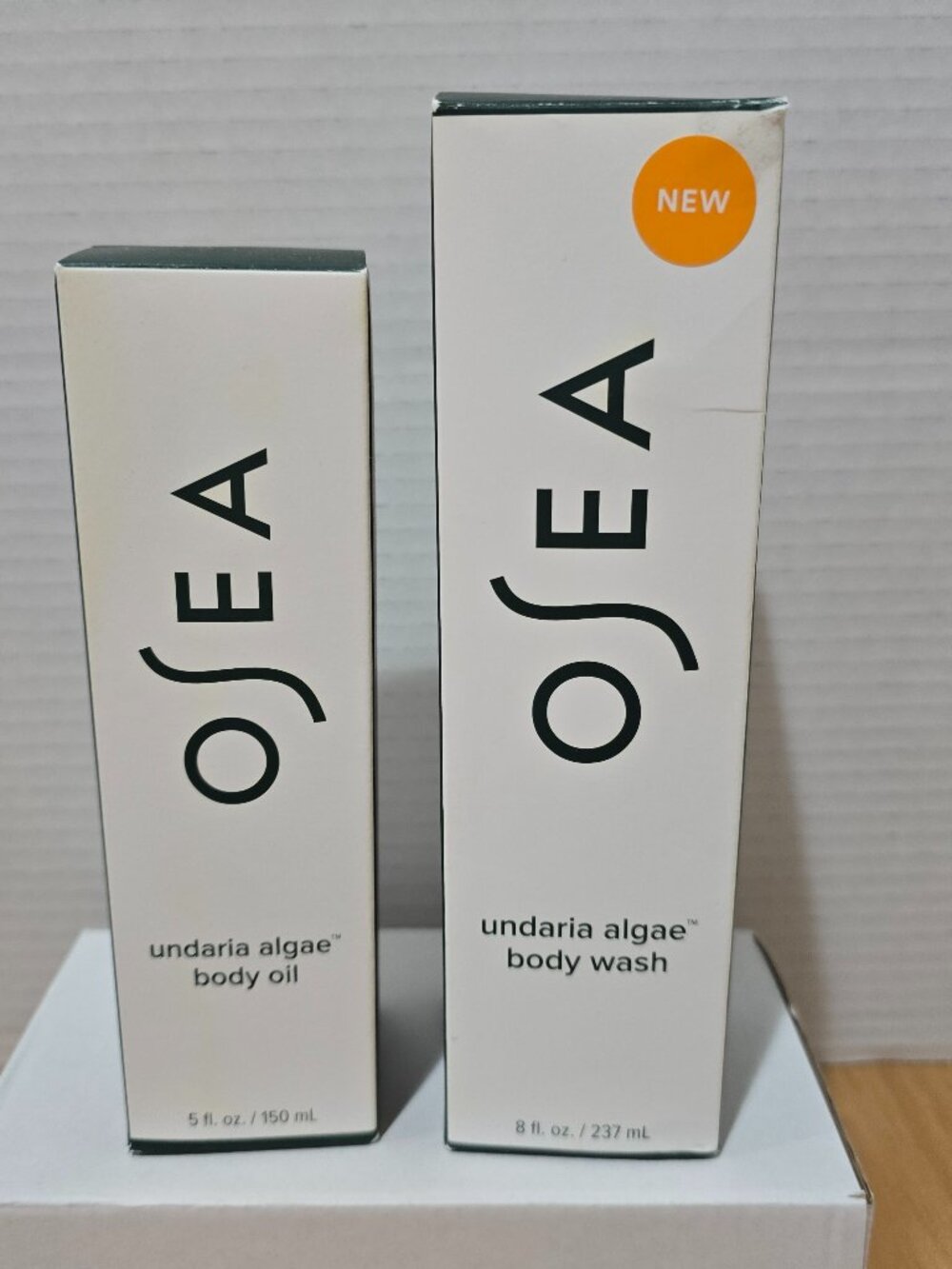 Osea Undaria Algae Body Wash 8 fl oz and Body Oil 5 fl oz New in Box
